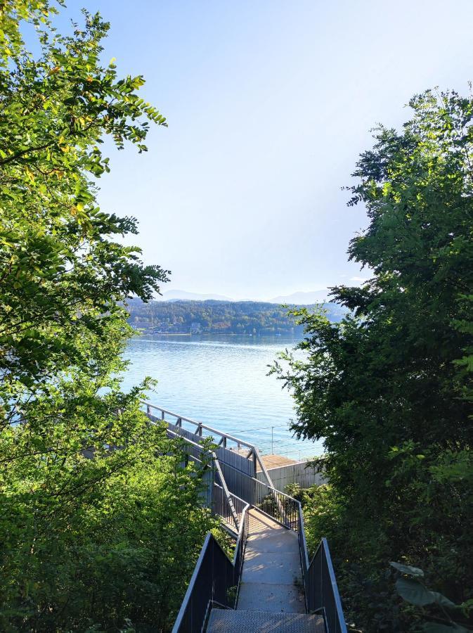 Appartement Mit Seeblick & Seezugang Sekull エクステリア 写真