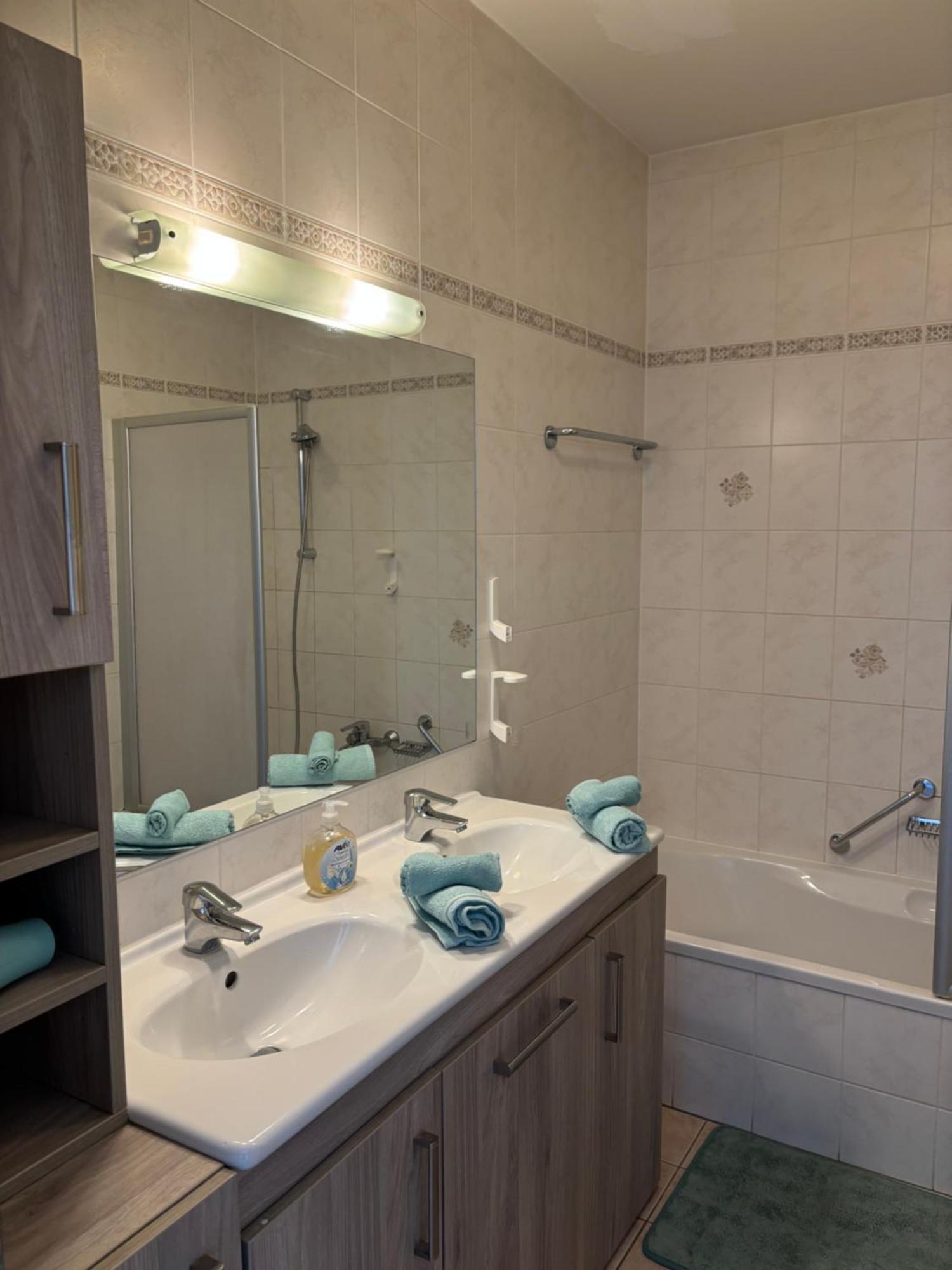 Appartement Mit Seeblick & Seezugang Sekull エクステリア 写真
